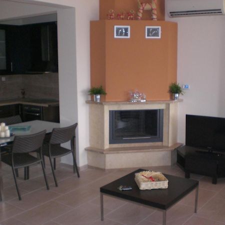 Wonderful Villa With Great View In Posidi-Kalandra Екстериор снимка