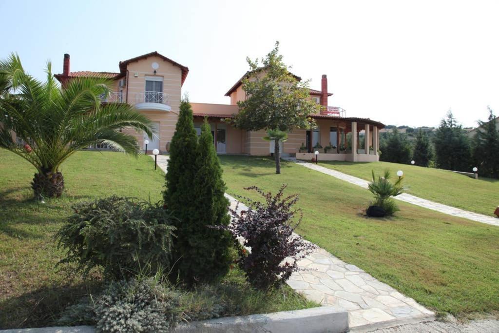 Wonderful Villa With Great View In Posidi-Kalandra Екстериор снимка